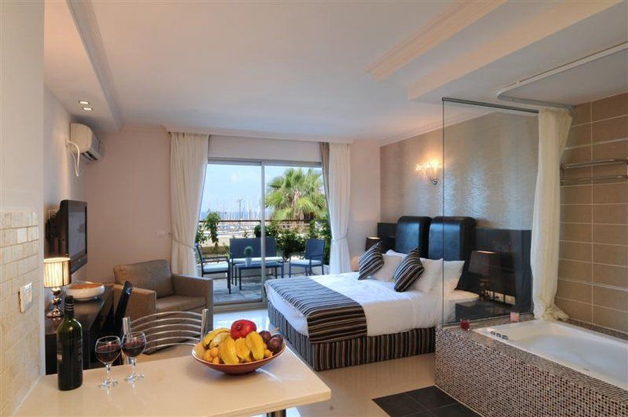 Liber Apartments By Raphael Hotels Tel Aviv Exterior photo